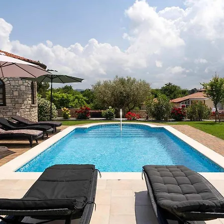 Morena Casa de Férias